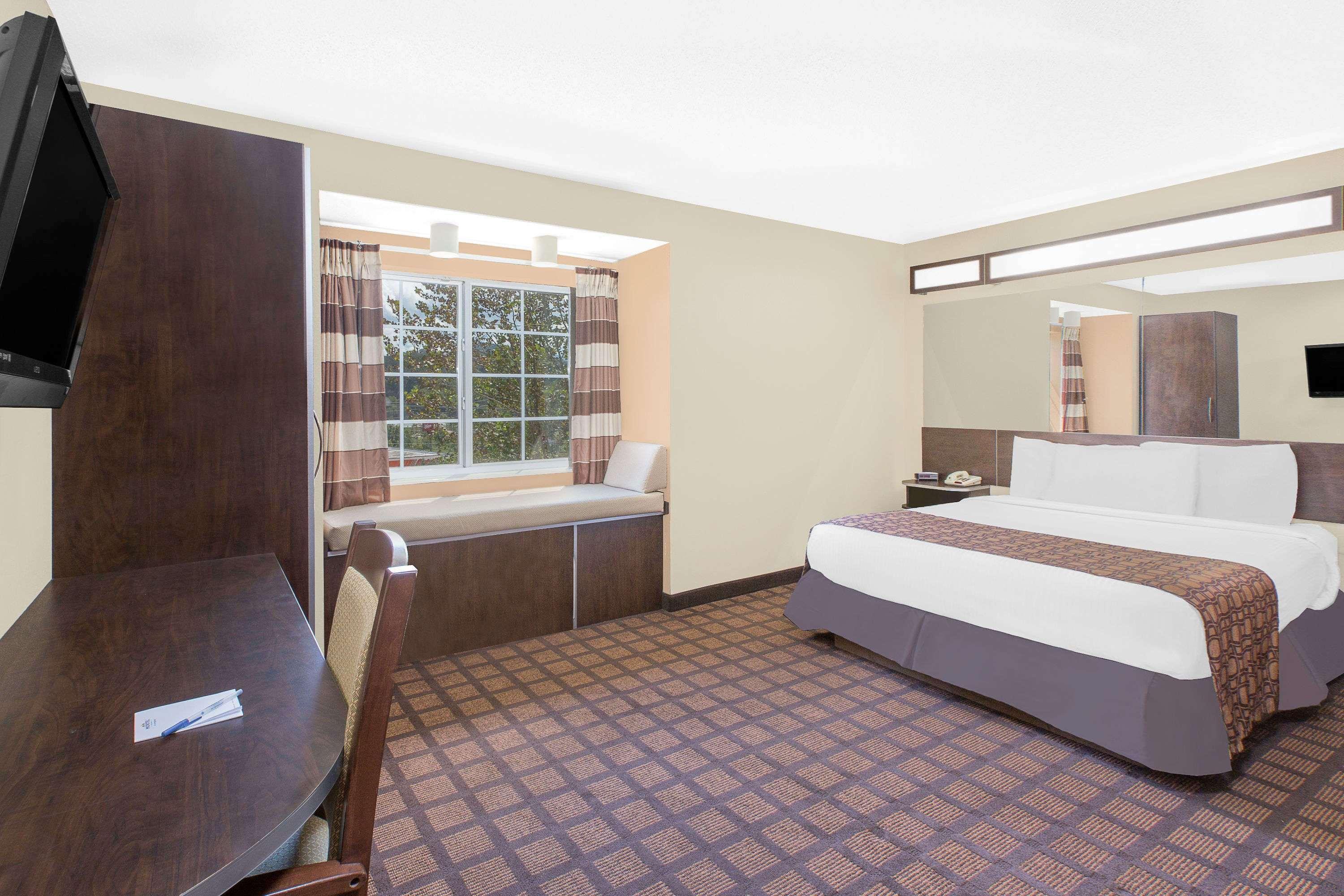 Microtel Inn & Suites By Wyndham Franklin Exteriér fotografie